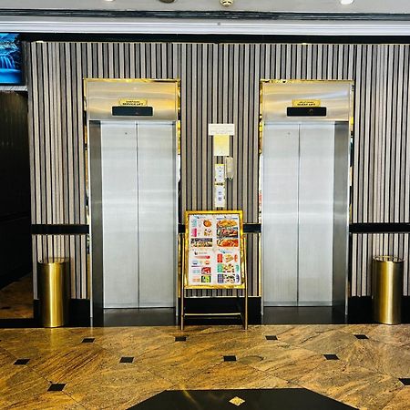 דובאי New California Hotel מראה חיצוני תמונה